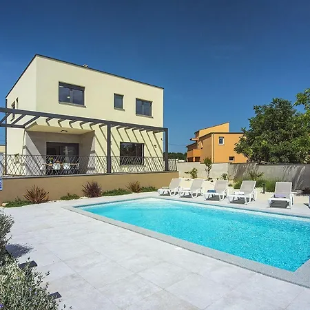 Strandnahe Luxusvilla Mit Aussendusche, Bbq, Klima, Wlan בית נופש *