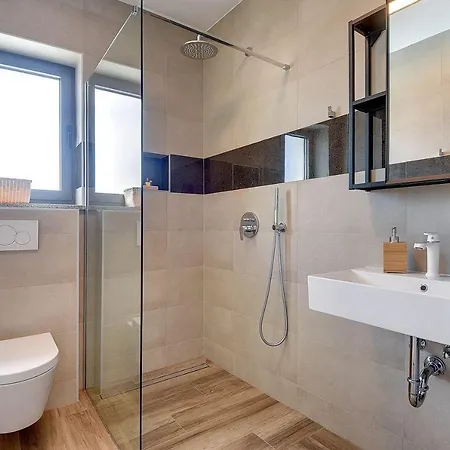 Semesterbostad Strandnahe Luxusvilla Mit Aussendusche, Bbq, Klima, Wlan *